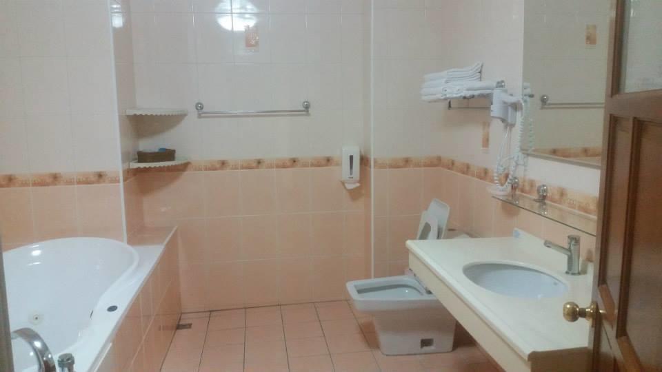 Lrayuwan B&B T'ai-tung Buitenkant foto