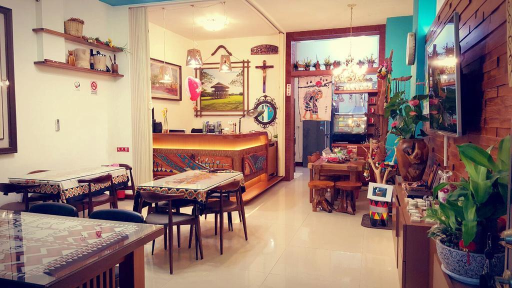 Lrayuwan B&B T'ai-tung Buitenkant foto